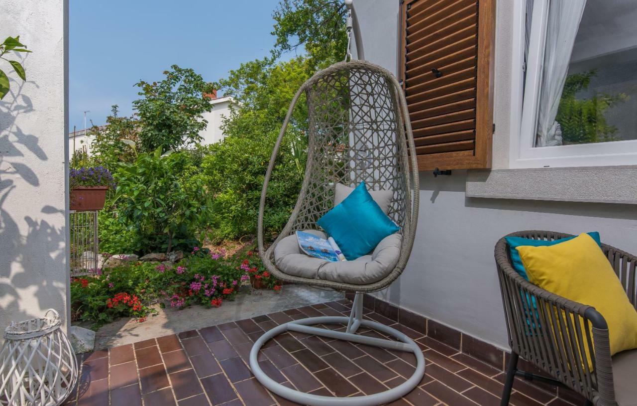 New!!! New Riva Luxury One - With Sunny Terrace & Big Garden Apartment Porec Exterior photo